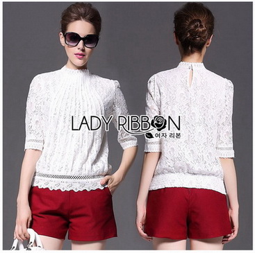 เสื้อลูกไม้สีขาวผ้านิ่มใส่สบาย