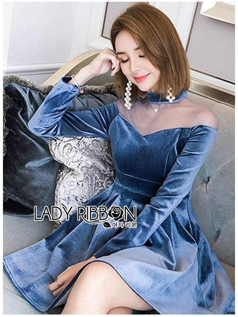 Mini Dress เดรสผ้ากำมะหยี่สีเทาเข้ม