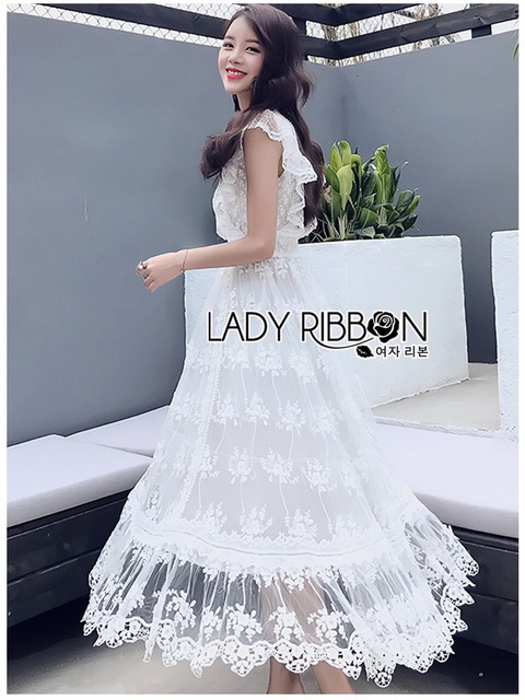 เดรสผ้าลูกไม้ตกแต่งแขนระบาย