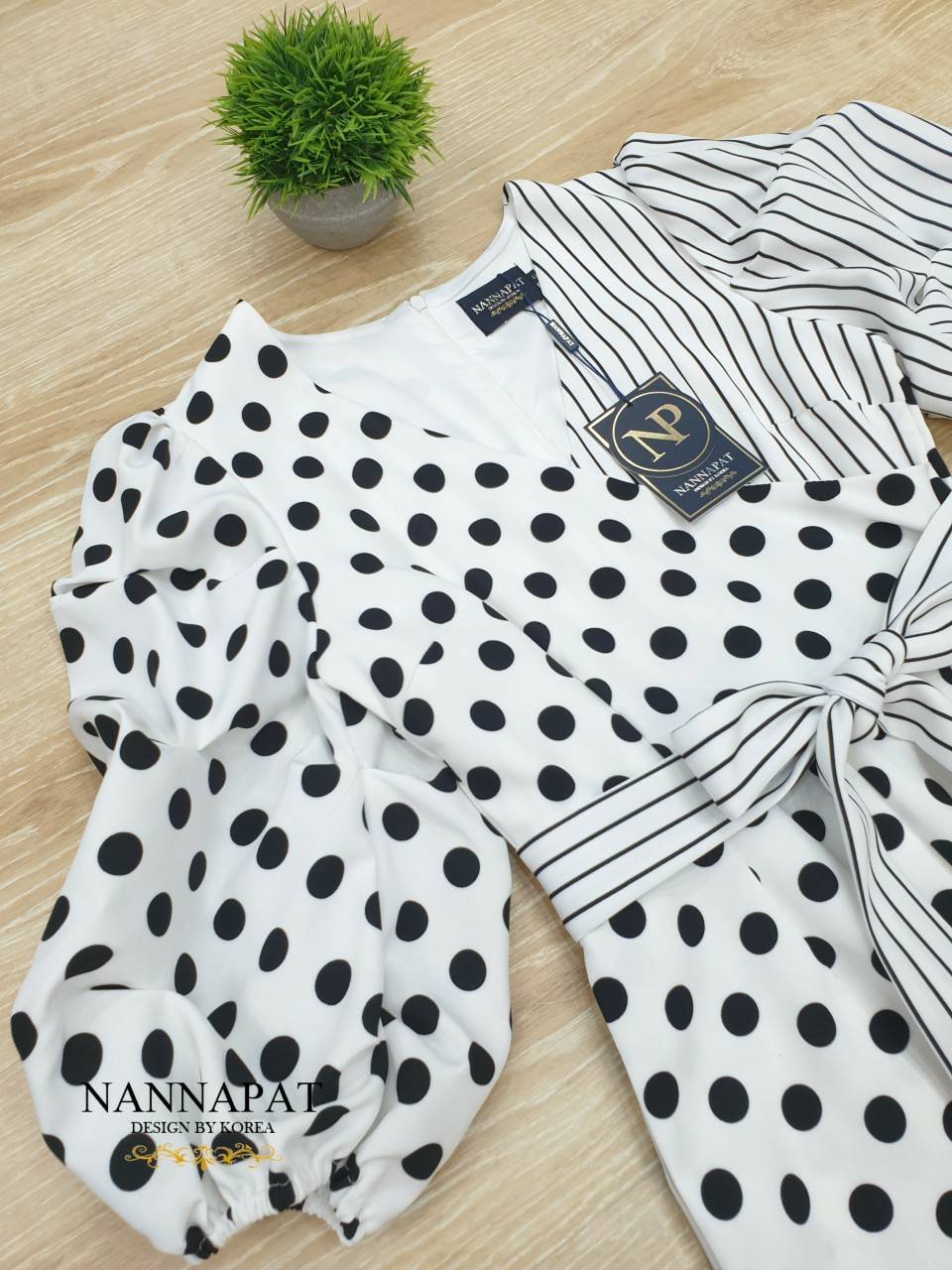 เพลสูทซิปหลัง แขนพองๆน่ารักมาก