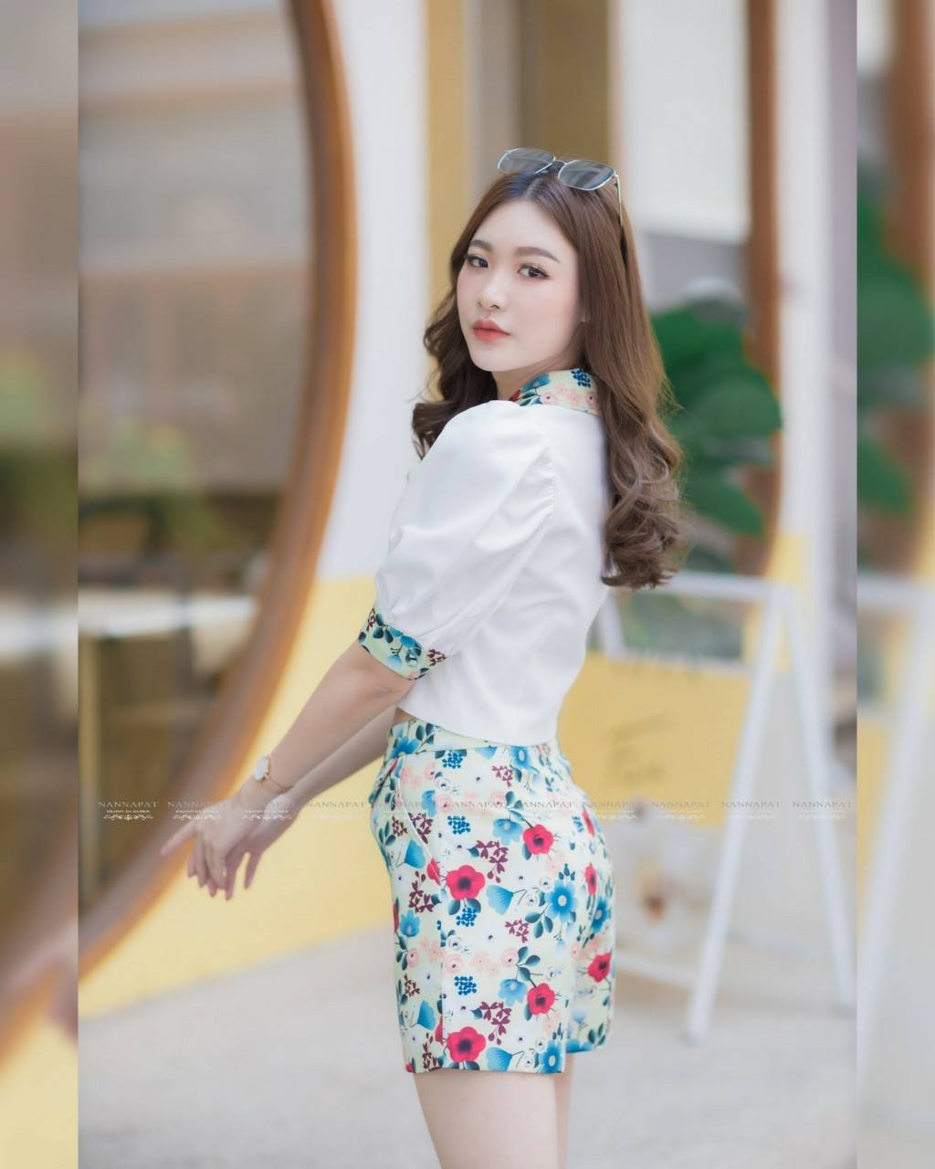 เสื้อกระดุมหน้า กางเกงมีกระเป๋าข้าง ลายดอกไม้