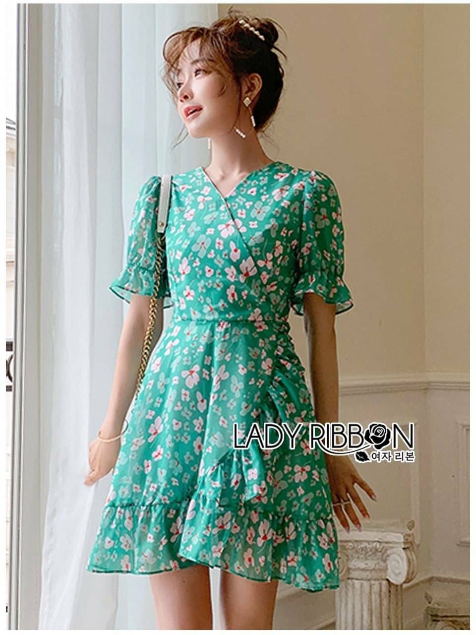 มินิเดรสสีเขียวแขนสั้นแต่งระบาย