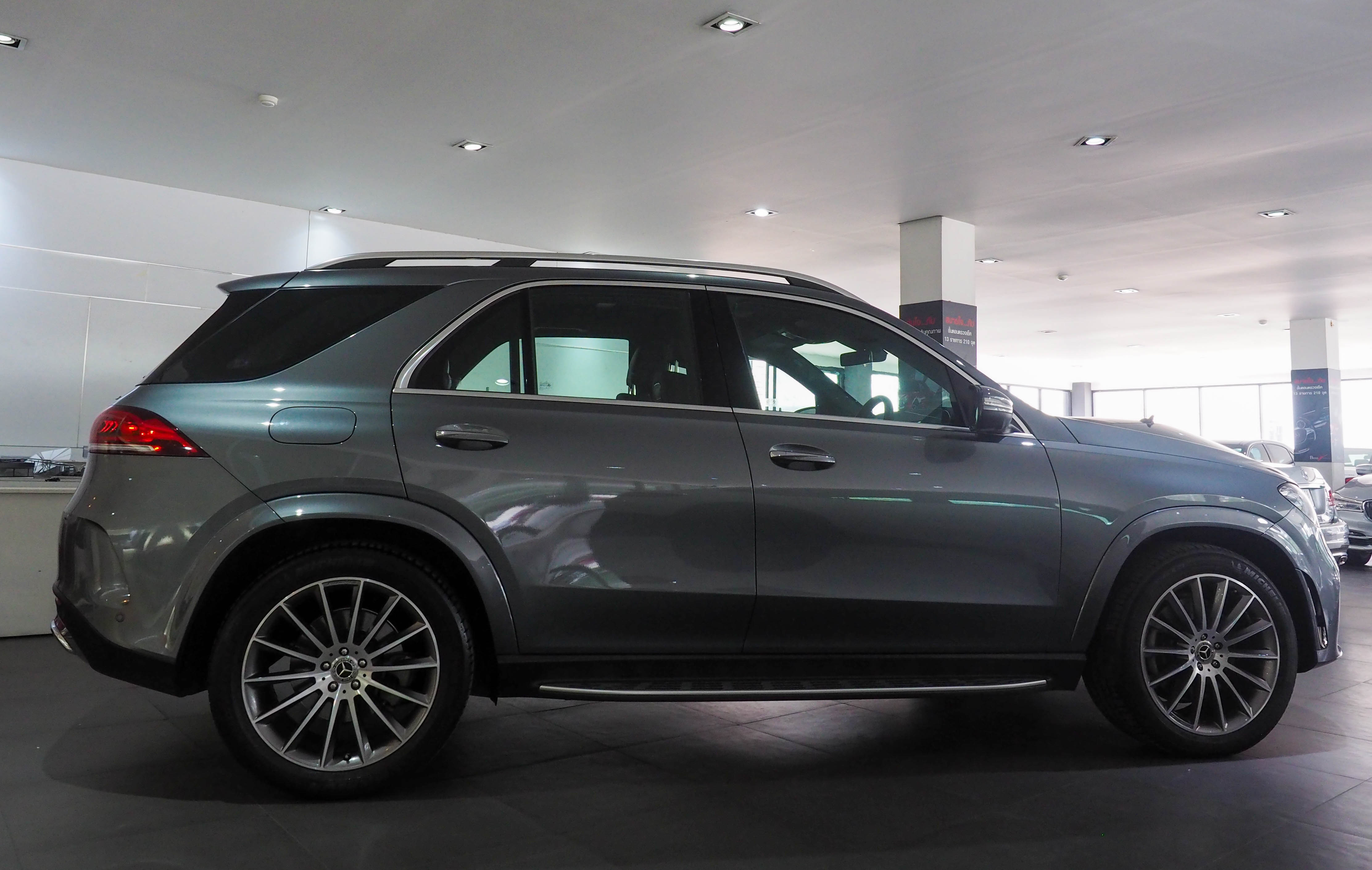 จองแล้ว GLE300d 4Matic AMG W167