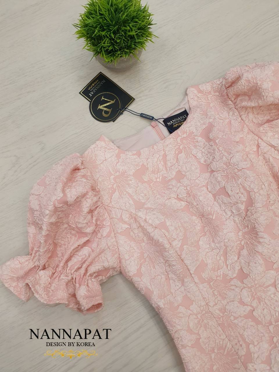 เสื้อซิปหลัง มีฟองน้ำอกสีโอรส