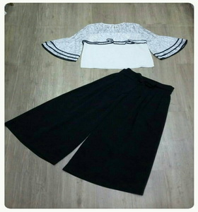 ชุดเซ็ทเสื้อ+กางเกง เสื้อผ้าลูกไม้สีขาว