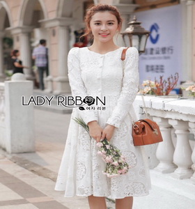 Dress เดรสผ้าลูกไม้สีขาวไสตล์คลาสสิก