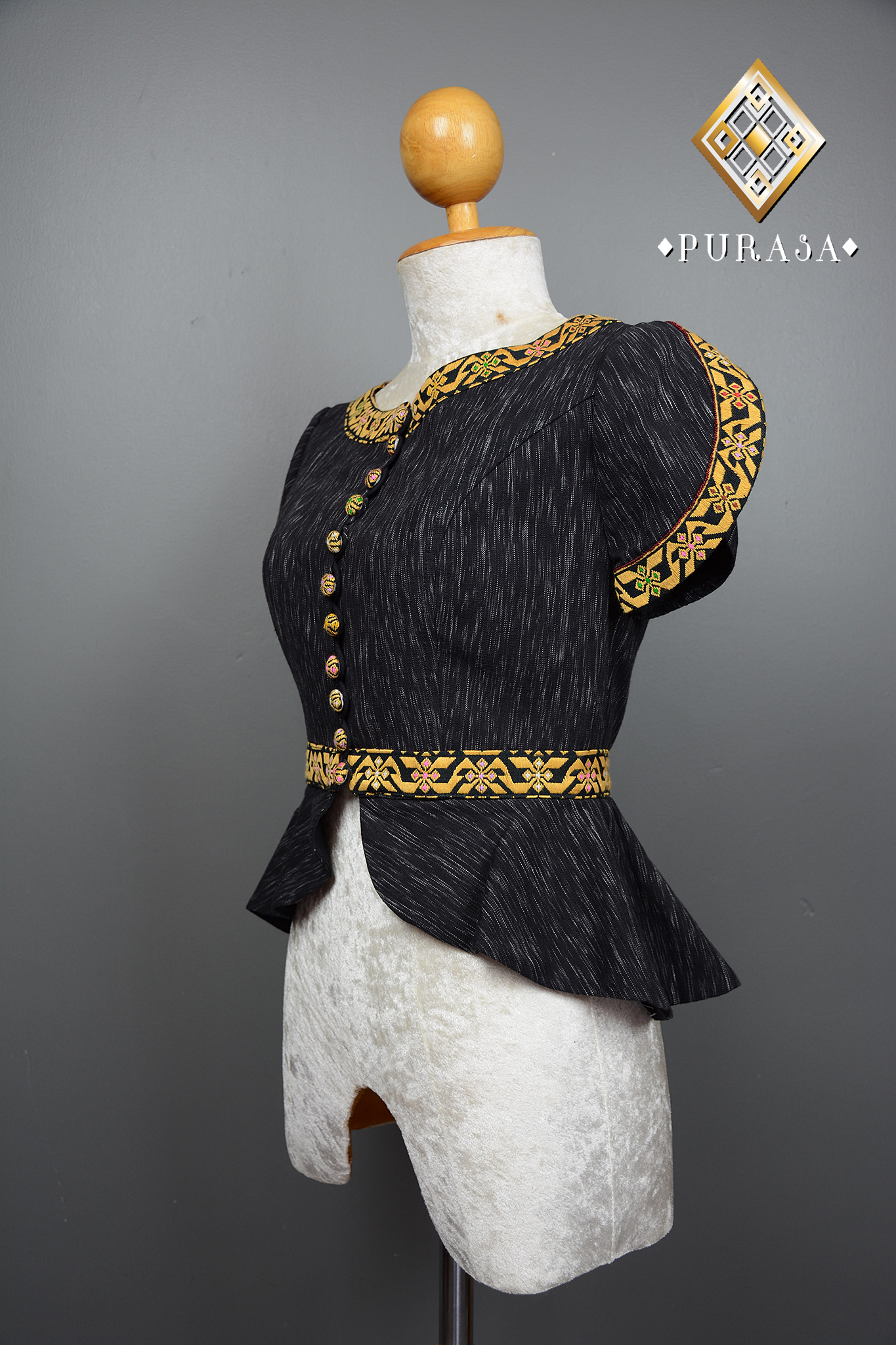 PUS024 เสื้อผ้าฝ้ายแต่งตีนจก