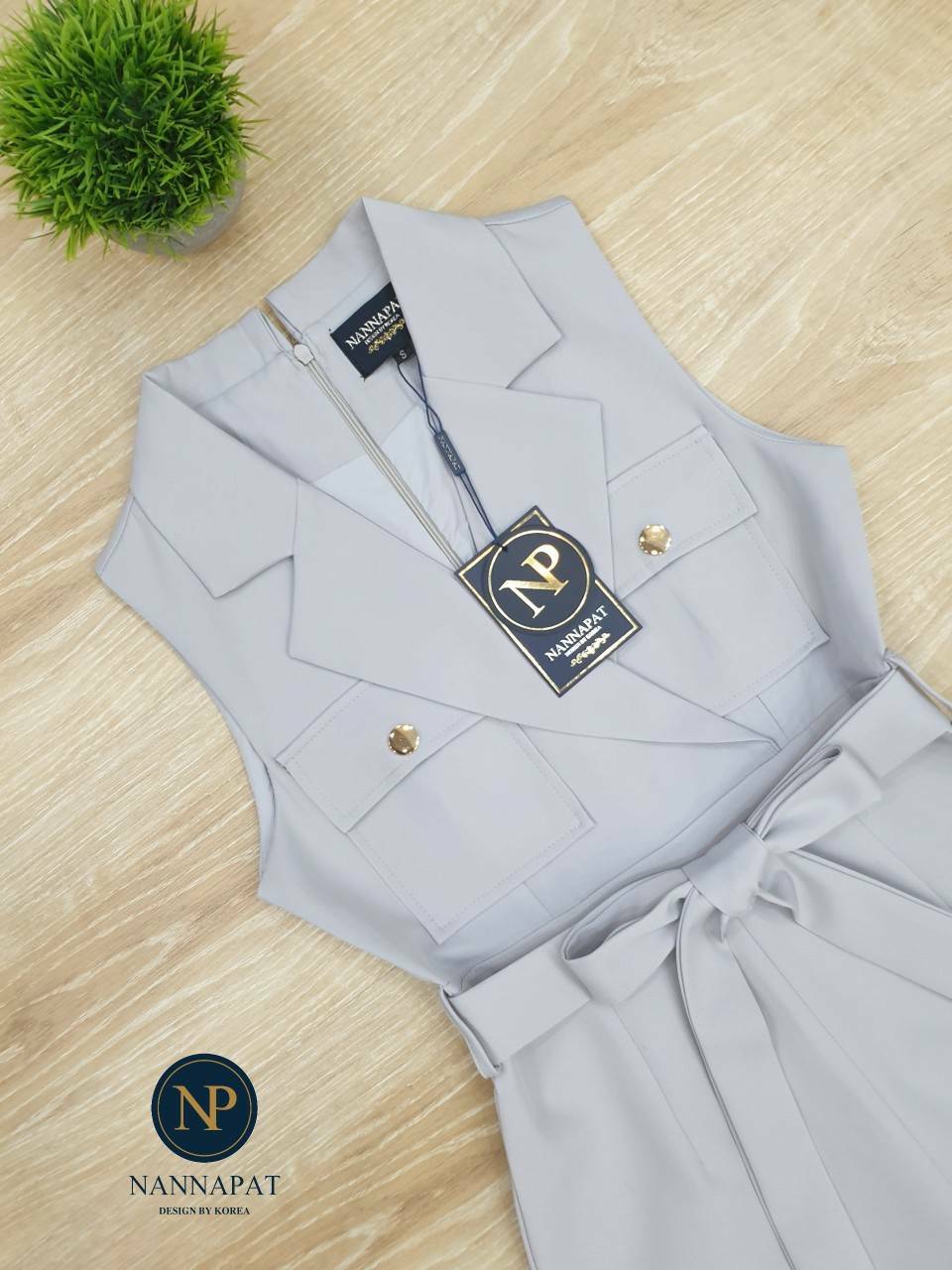 จั้มซิปหลัง มีกระเป๋าหน้า