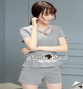 Around Chic Set งานเซ็ทใส่เที่ยวในวันสบายๆ