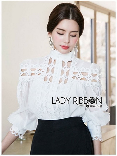 เชิ้ตผ้าคอตตอนตกแต่งลายลูกไม้