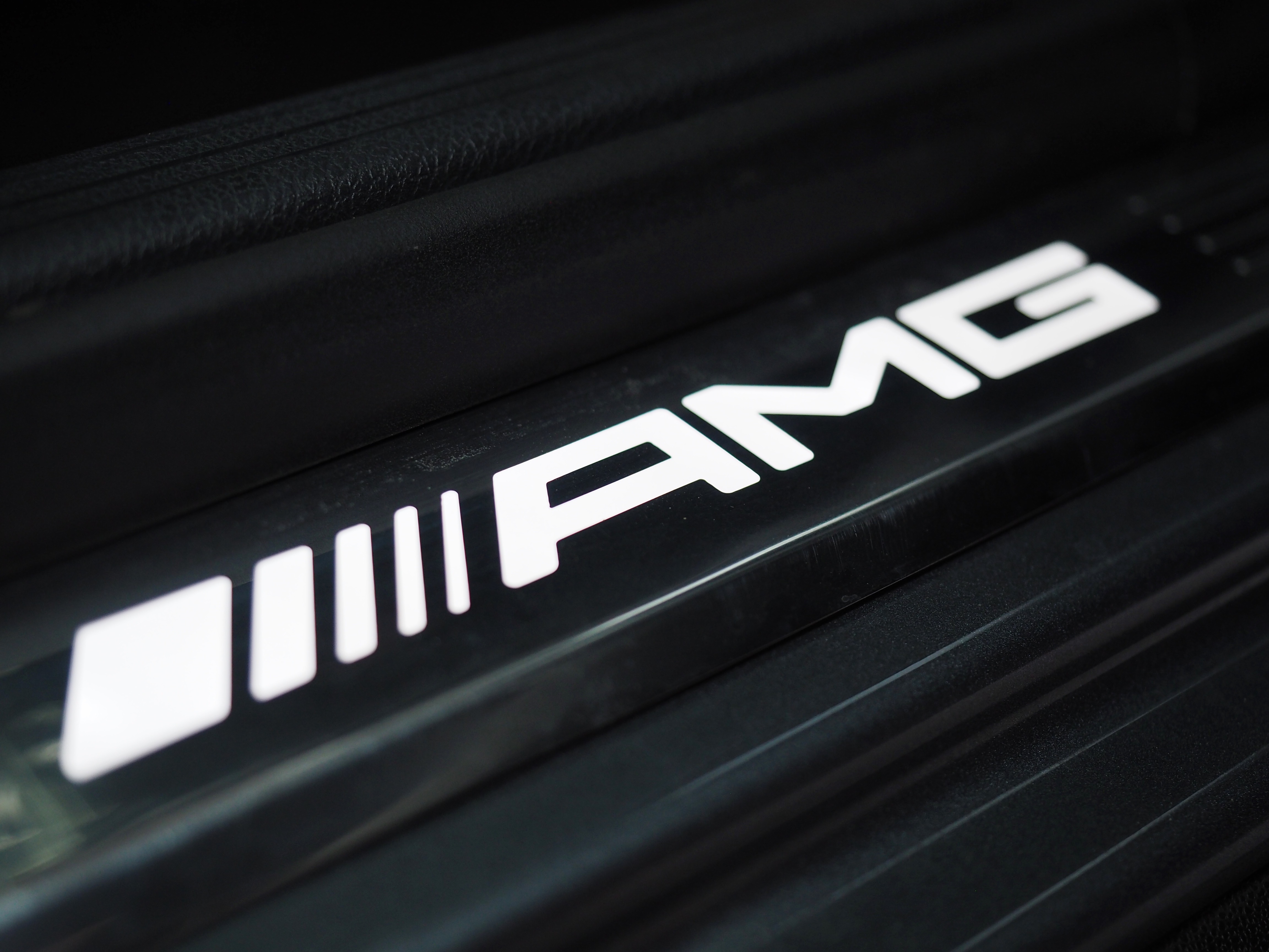 จองแล้ว GLC250 AMG Coupe 4Matic W253