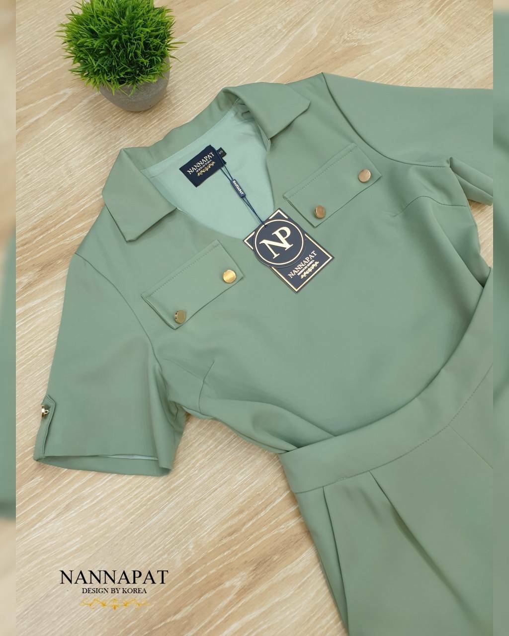 เสื้อคอปกกางเกงมีกระเป๋าข้าง