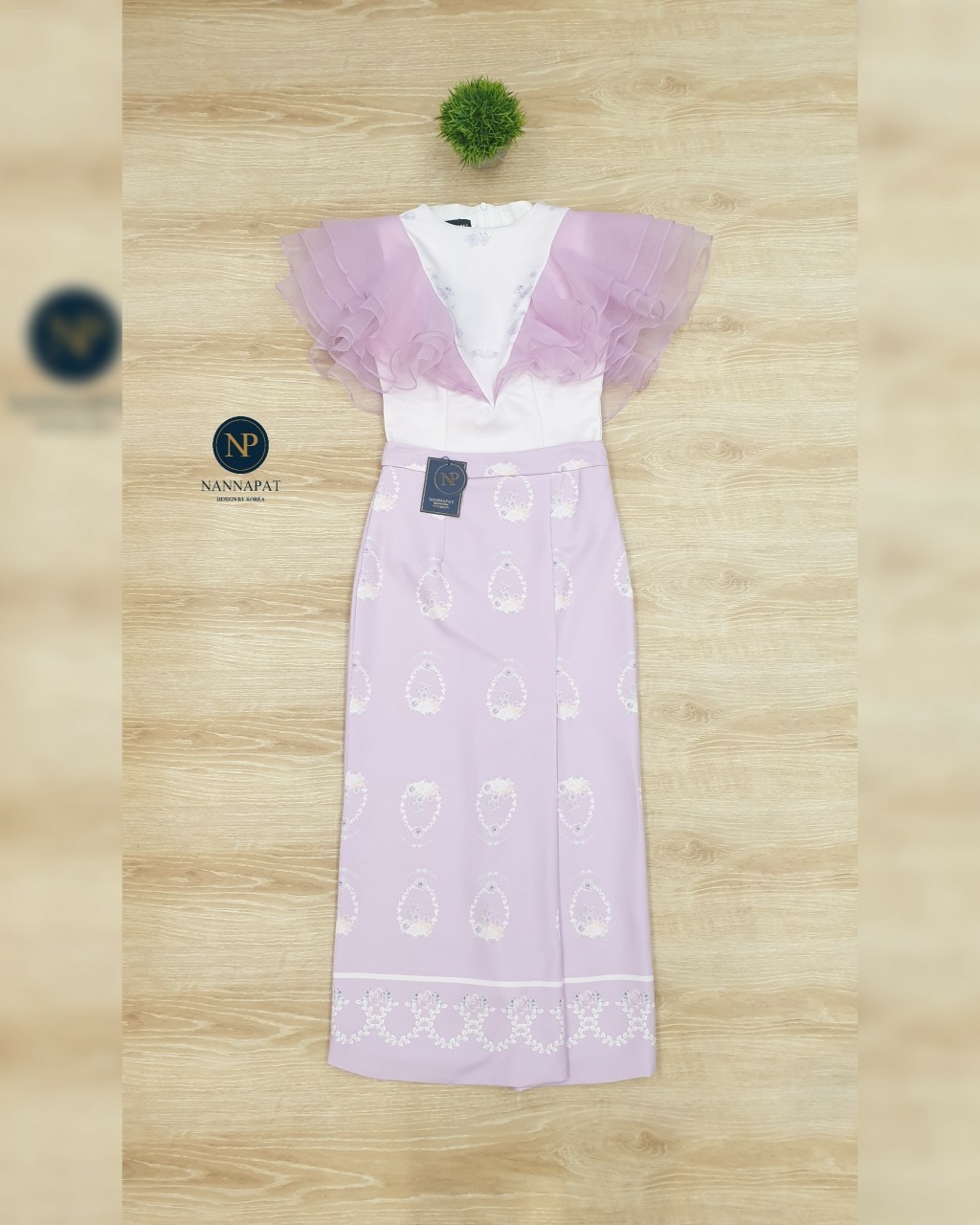 ชุดไทยสไตล์โมเดิ้ล