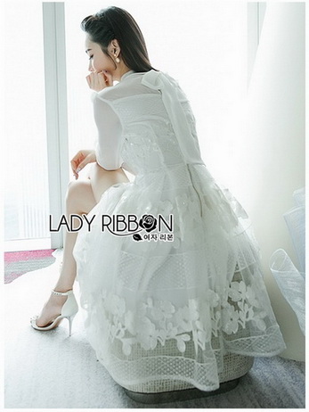 เดรสผ้าชีฟองสีขาวตกแต่งงาน