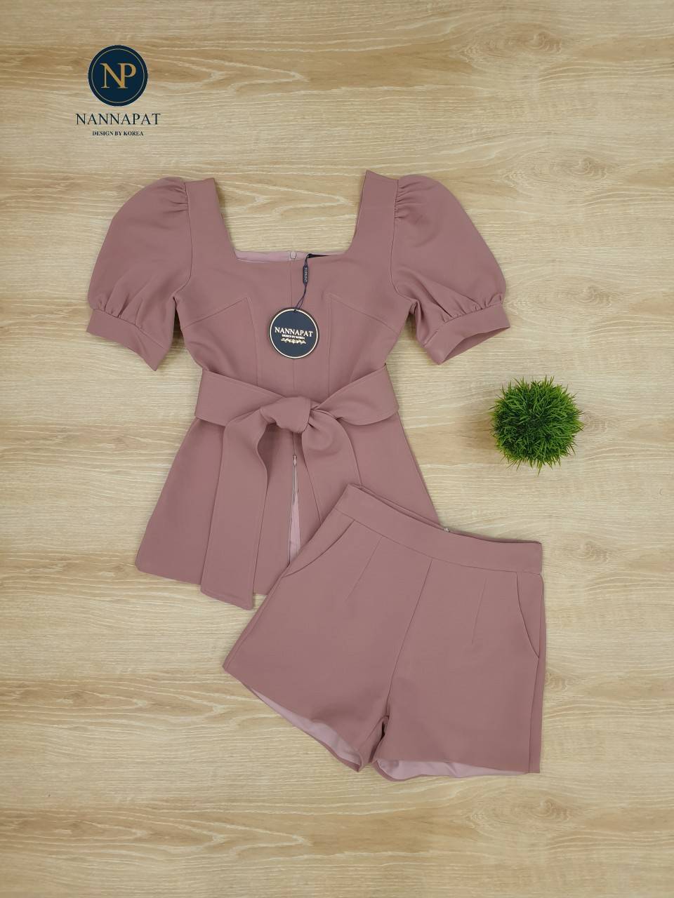 เสื้อซิปหลังแต่งซิปหน้า