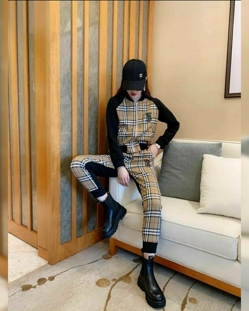 เสื้อซิปหน้า กางเกงเอวสม็อค