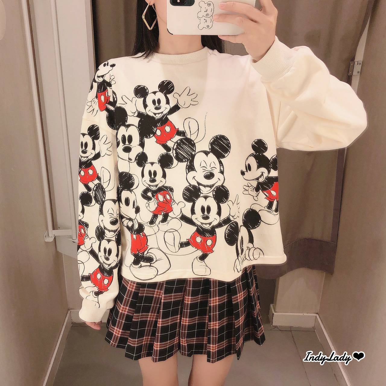 เสื้อจั๊มเปอร์แขนยาว