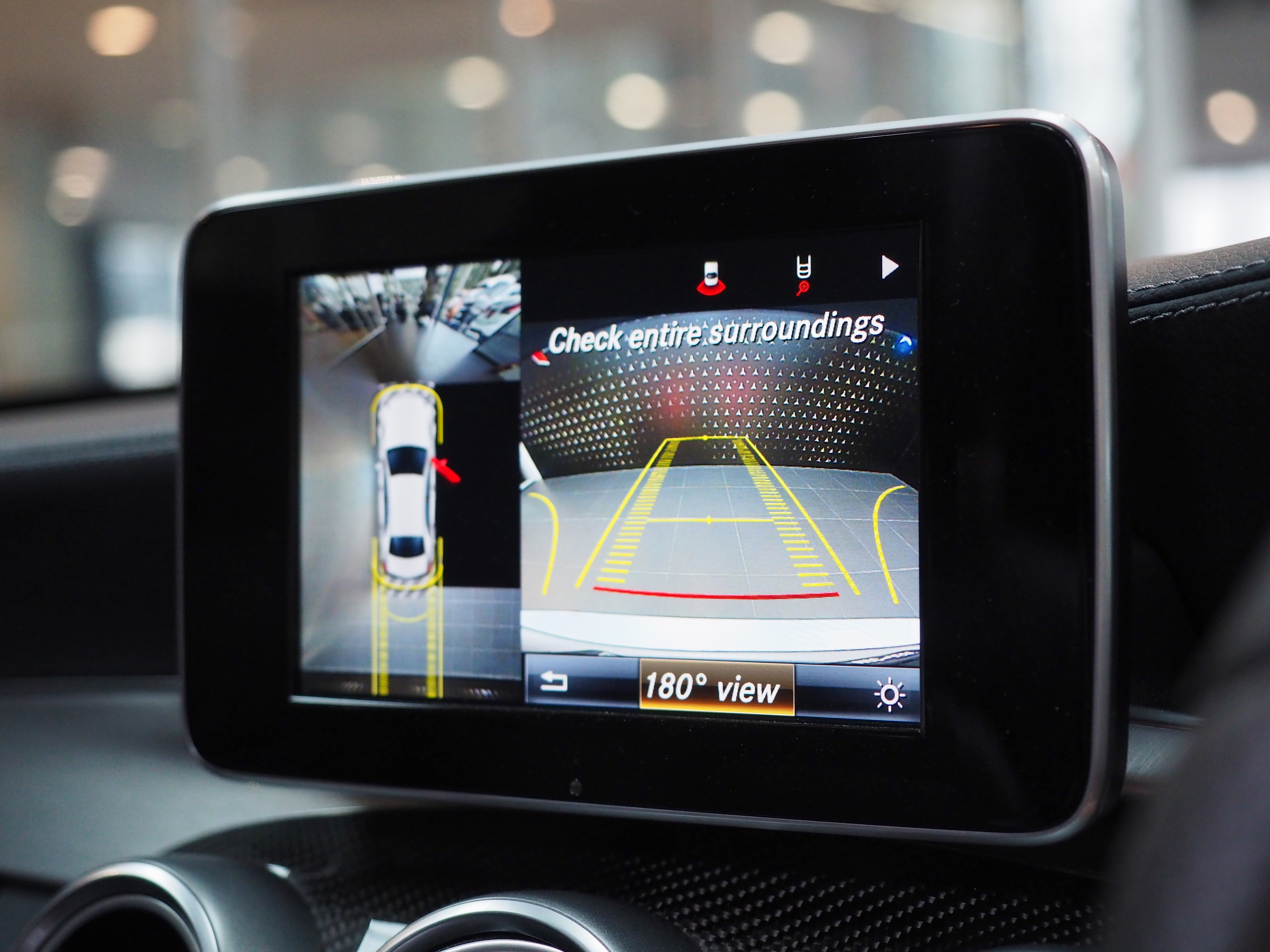 จองแล้ว C350e AMG Plug in Hybrid W205