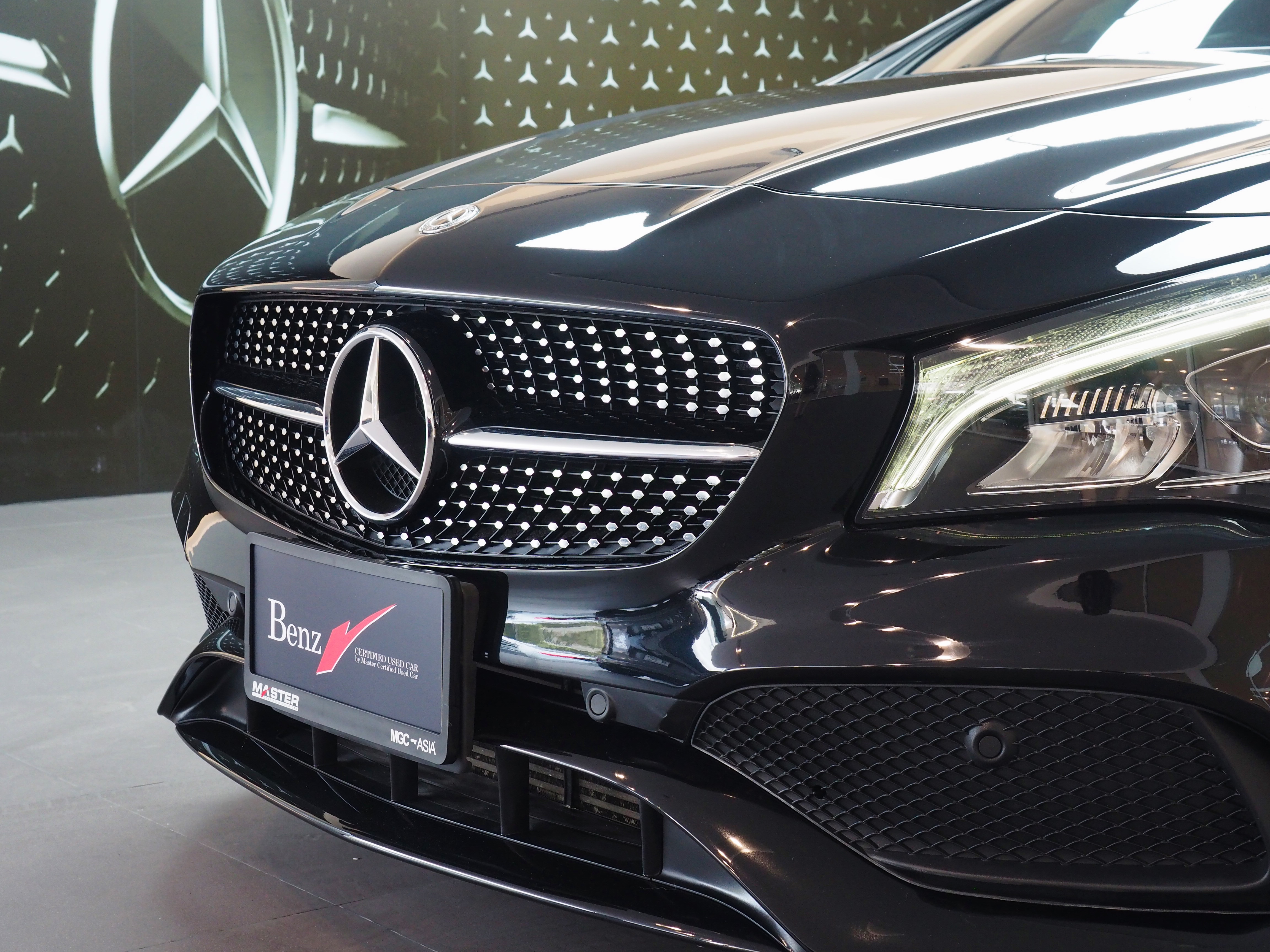 จองแล้ว CLA250 AMG Night Edition W117