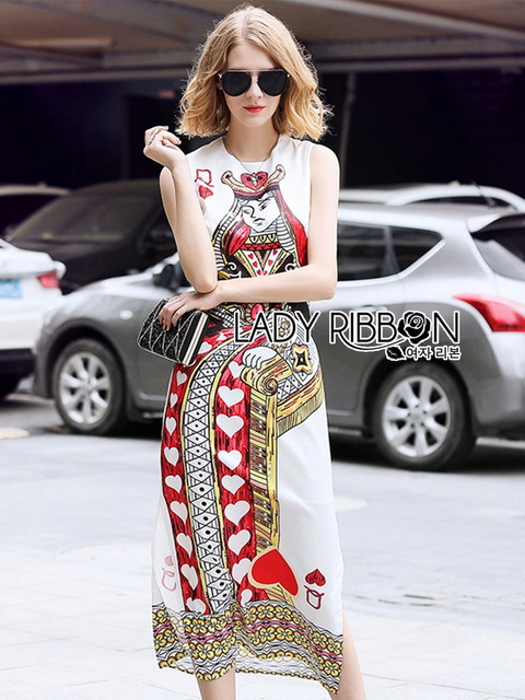 เดรสแขนกุดพิมพ์ลายไพ่ควีน