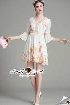 SS16220816 Seoul Secret Say's .... Goldy Lady Stick Love Dress