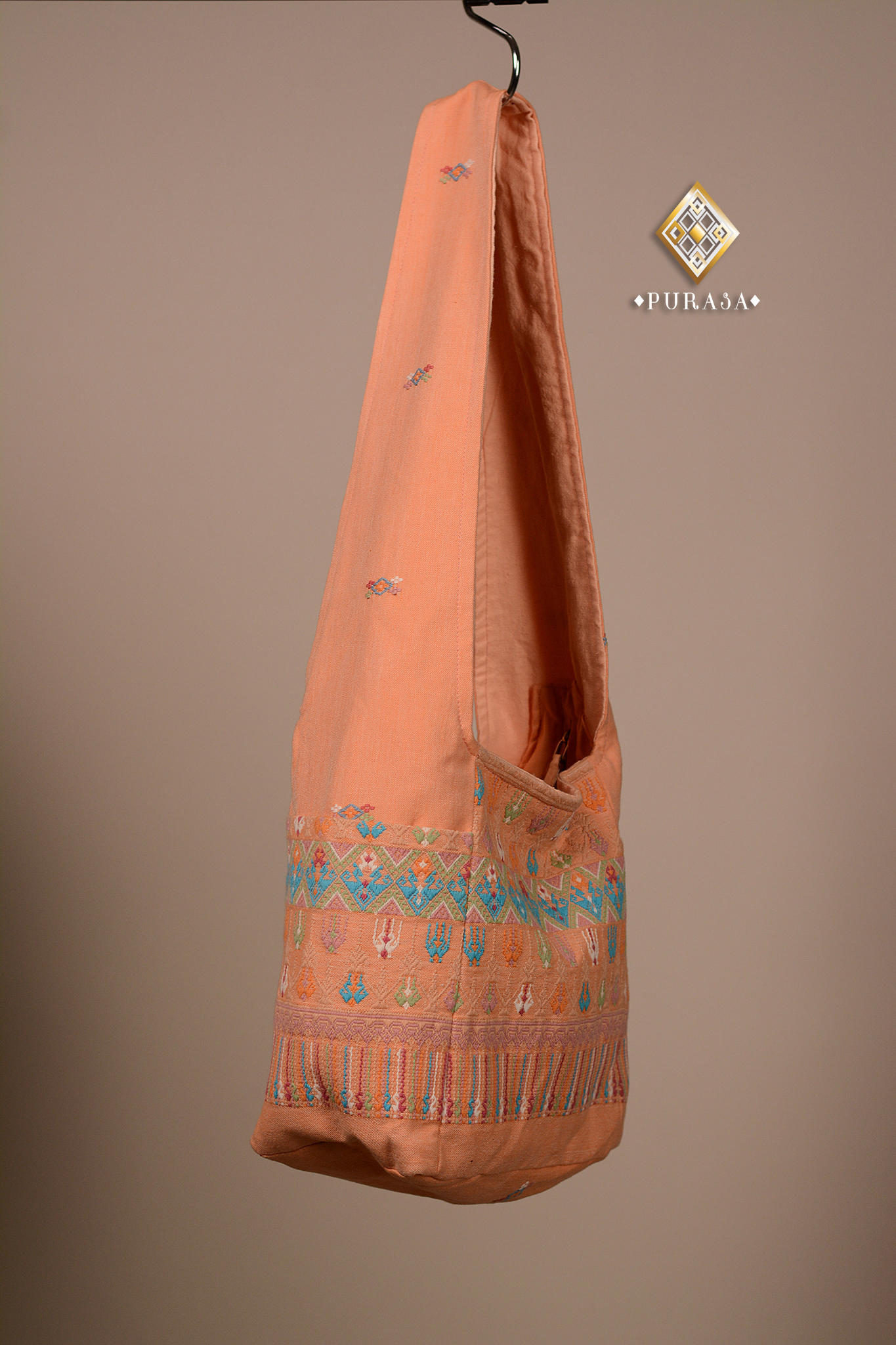 ย่ามตีนจกกิ้นทอโบราณ