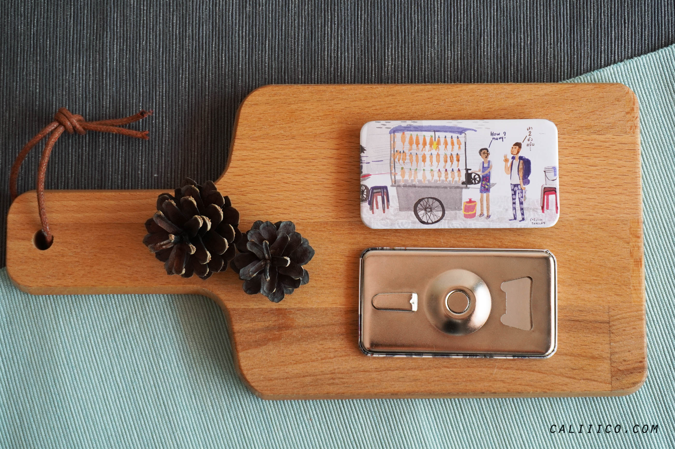 Caliiicoที่เปิดขวดพร้อมแม่เหล็ก ลายร้านปลาหมึก bottle opener with magnet Ran pla muek