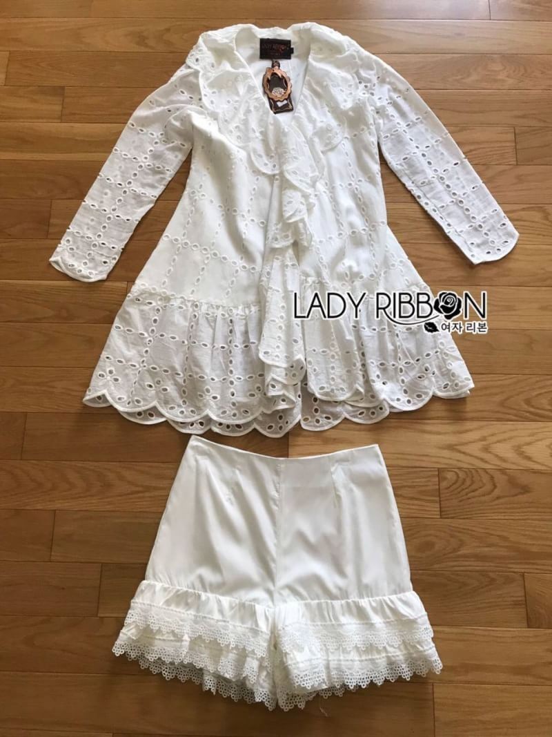 White Cotton Ruffle Mini Dress เดรสสั้นผ้าคอตตอนสีขาวฉลุลาย