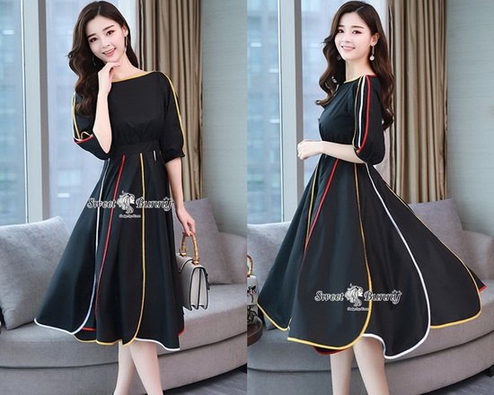 ชุดเดรสเกาหลีผ้าพื้นสีดำเสื้อคอปาดเอวขอบ