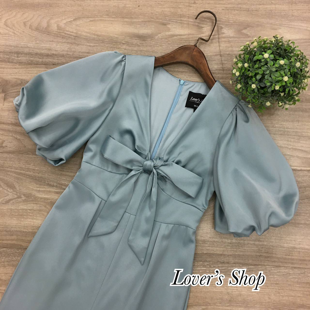 จั้มสูทกางเกงขายาว