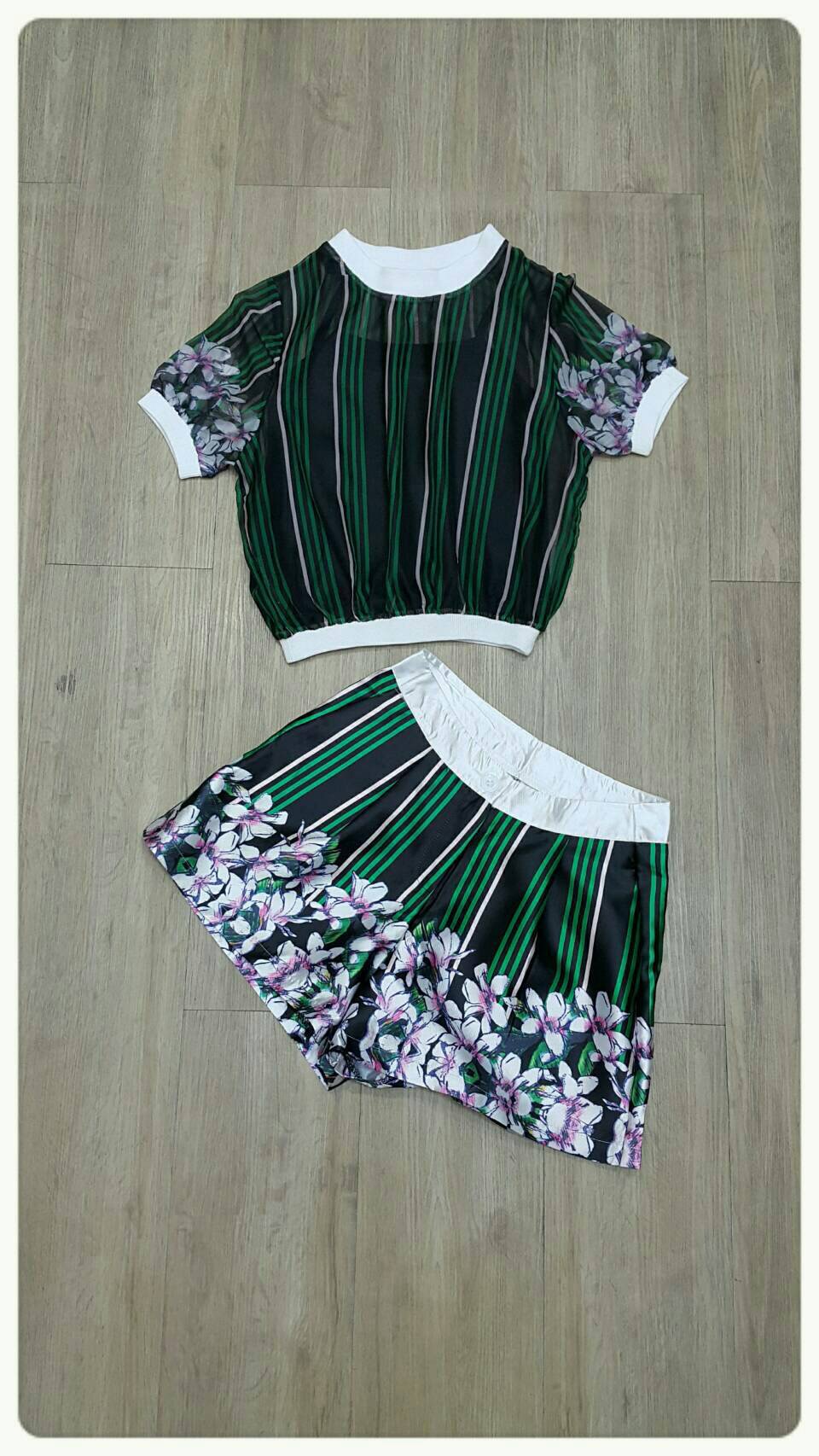 Lady Ribbon Online SW04060616 Sweet Bunny Present... Garment Print Tired Shorts Set