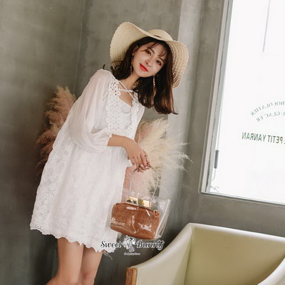 ชุดเดรสลูกไม้ซับในเกาหลีผ้าลูกไม้สีขาว