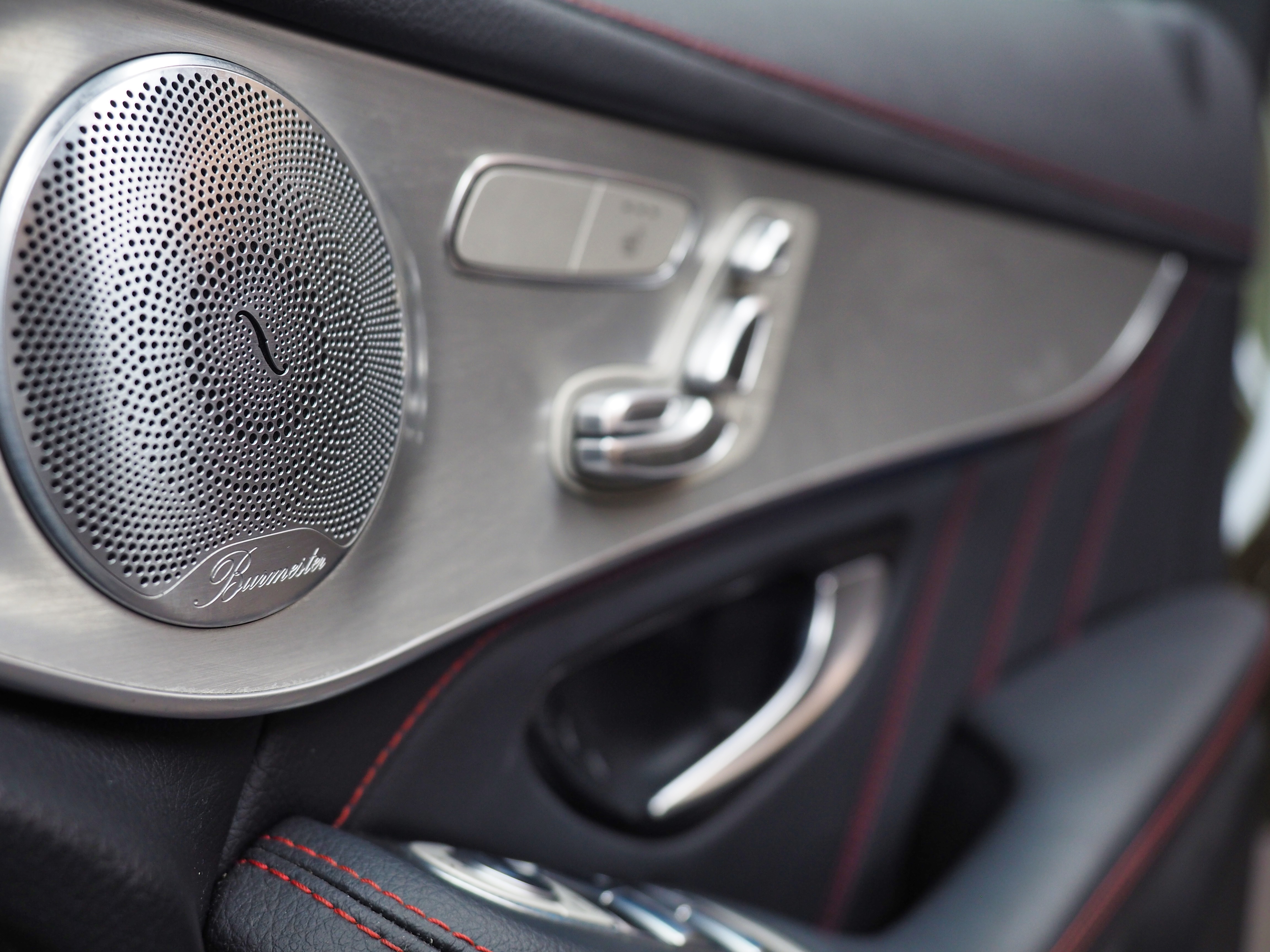 จองแล้ว GLC43 AMG Coupe 4Matic W253