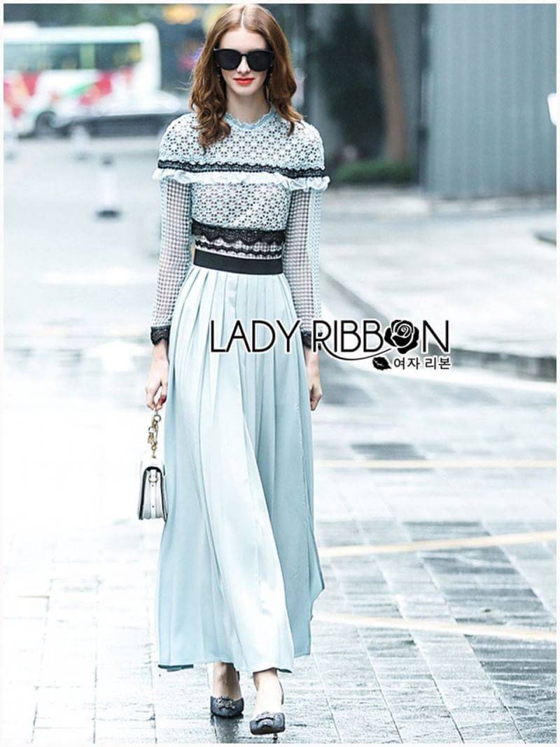 เดรสยาวผ้าลูกไม้และกระโปรงสีฟ้าสุดหรู