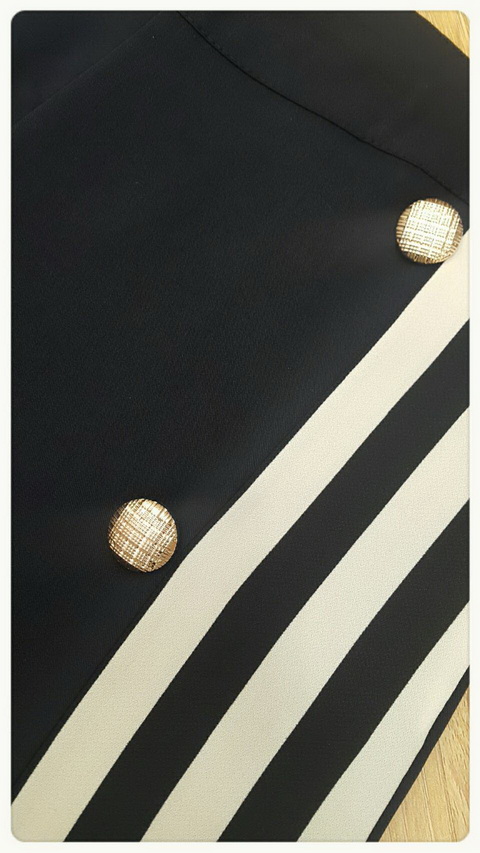 เสื้อกางเกงผ้าพิมพ์ลายทางริ้วขาวกรม เสื้อคอกลมแขนสั้น