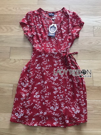 มินิเดรสผ้าเครปสีแดง