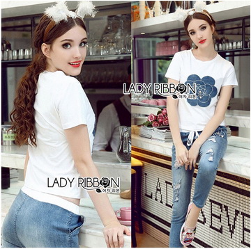 Lady Ribbon Online ขายส่ง เสื้อผ้าออนไลน์ ของแท้ ราคาถูกพร้อมส่ง เลดี้ริบบอน LR17140716 🎀 Lady Ribbon's Made 🎀 Lady Coco Camellia Denim Embroidered T-Shirt and Skinny Jeans Set