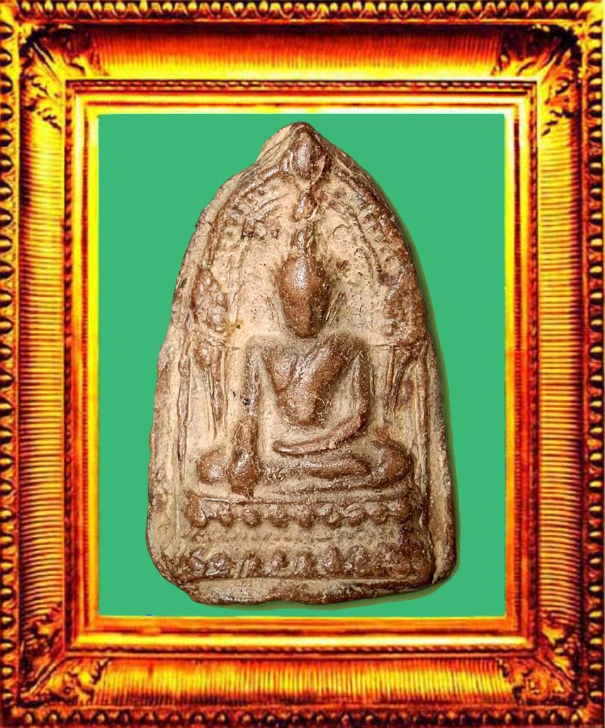 พระพุทธชินราชใบเสมาเนื้อดินพิษณุโลก องค์ที่ 2