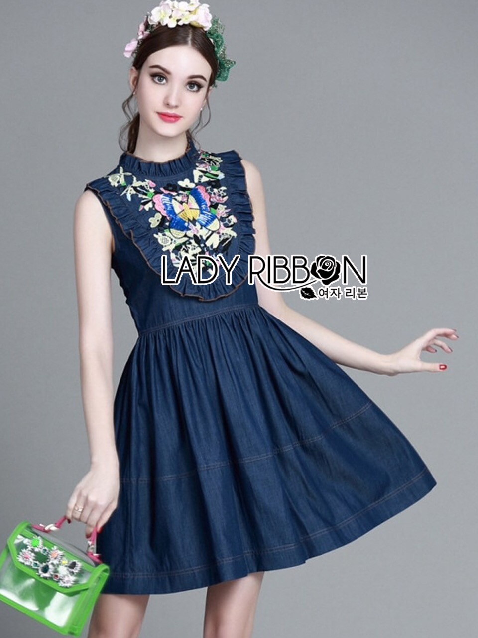 Lady Ribbon Denim Mini Dress เสื้อผ้ามินิเดรสแขนกุดผ้าเดนิมปักลายราคาตกแต่งระบายเสื้อผ้า lady ribbon ส่งตัวนี้