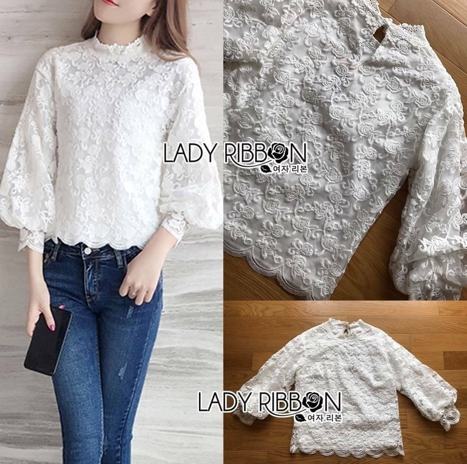 เสื้อผ้าลูกไม้สีขาวสไตล์วินเทจเฟมินีน