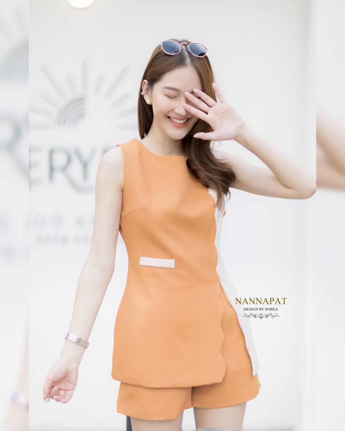 เสื้อทูโทนซิปหลังหระเป๋าข้าง