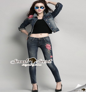 Seoul Secret Red Rose Denim เสื้อแจ๊คเก็ต