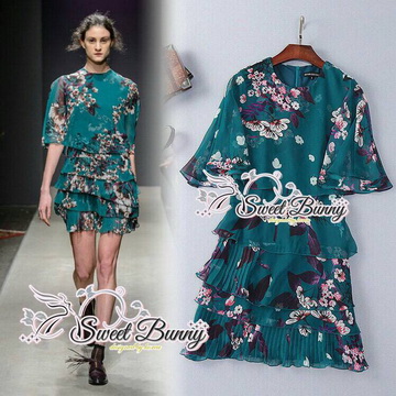 Lady Ribbon Online ขายส่งเสื้อผ้าออนไลน์พร้อมส่งของแท้ SW11220716 Sweet Bunny Present... Garden Floral Pleat Dres