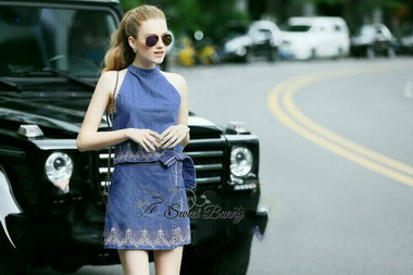 Lady Ribbon Online เสื้อผ้า ออนไลน์ ของแท้ SW10230616 Sweet Bunny Present... Embroidered Floral Denim Skirt Set