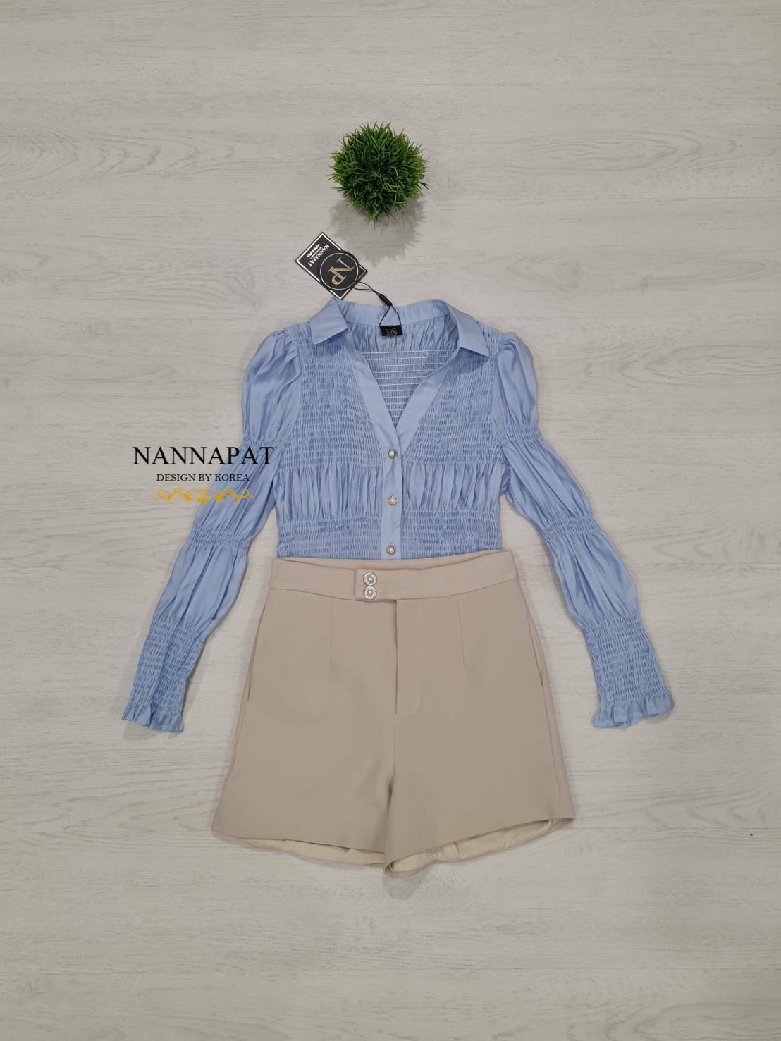 เสื้อกระดุมหน้า ช่วงตัวเป็นสม็อค