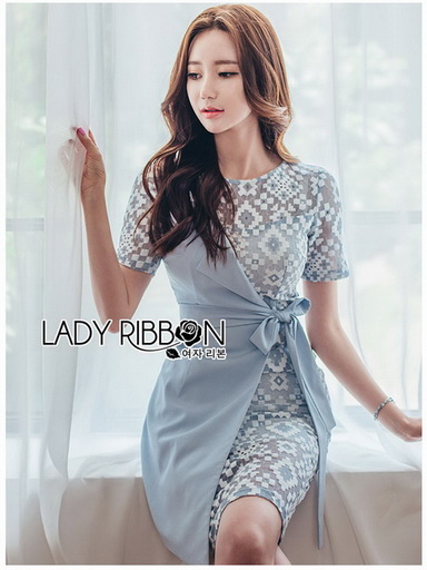 Two-Tone Lady Ribbon Blue Dress