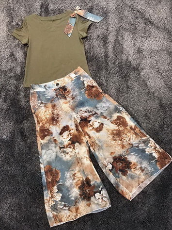 เสื้อยืดผ้าเนื้อดีสวยเก๋