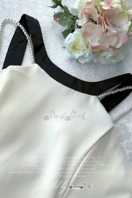 เสื้อทรงเข้ารูปเปิดหลังสวยเซ็กซี่
