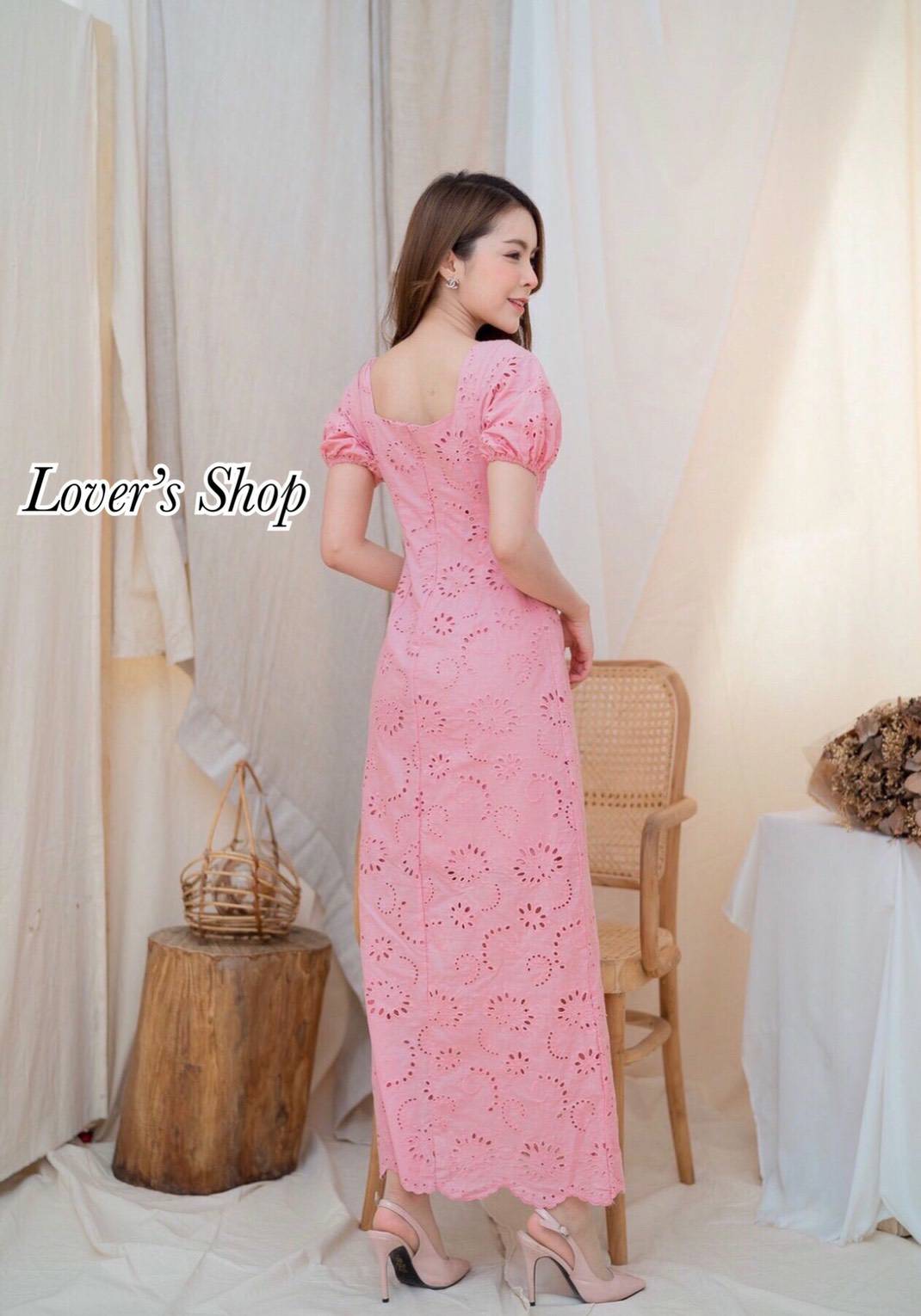 เดรสลูกไม้ทรงน่ารักชายกระโปรงผ่า