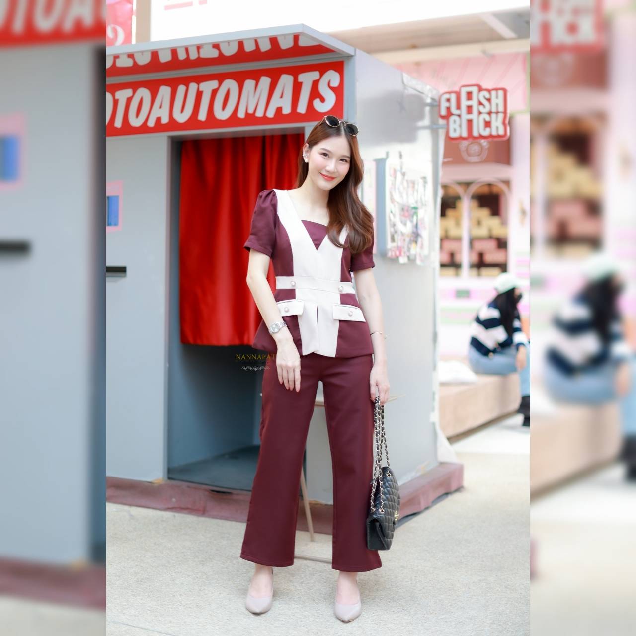 เสื้อทูโทน ซิปหลังมีฟองน้ำ